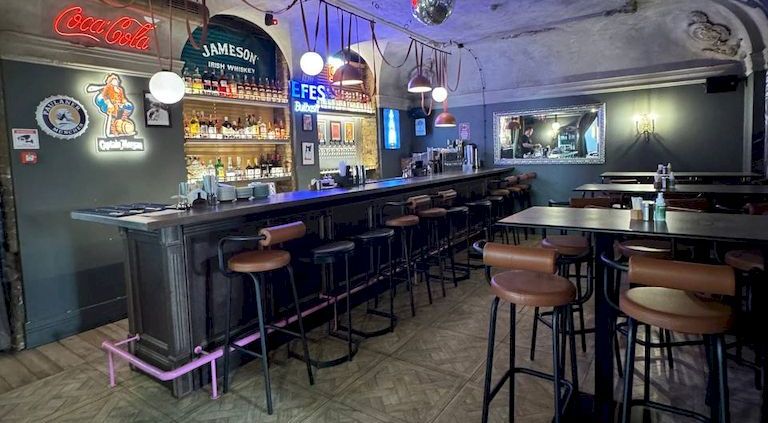 Продаётся действующий ресторан в самом центре Минска